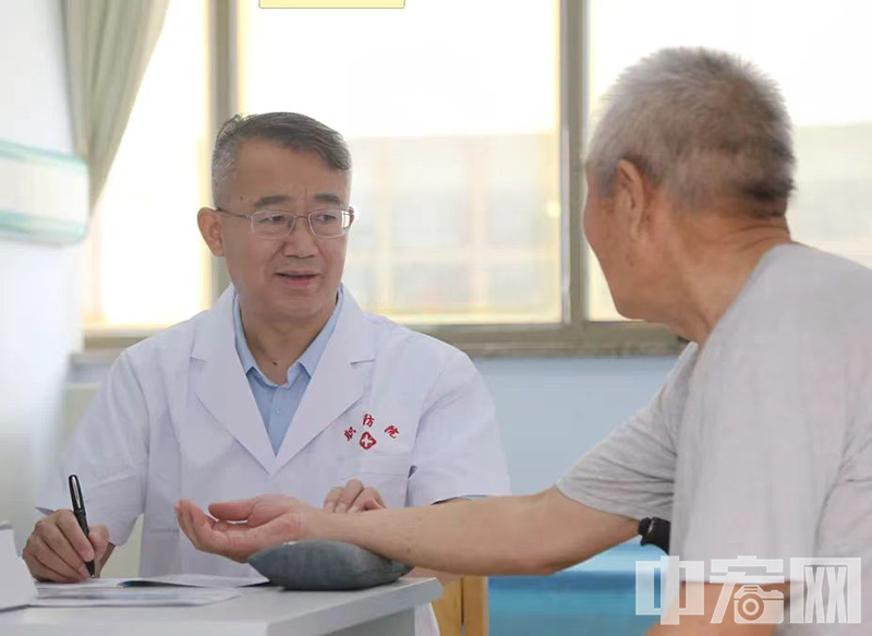 仁心仁術 譽滿杏林——中醫專家趙西敏