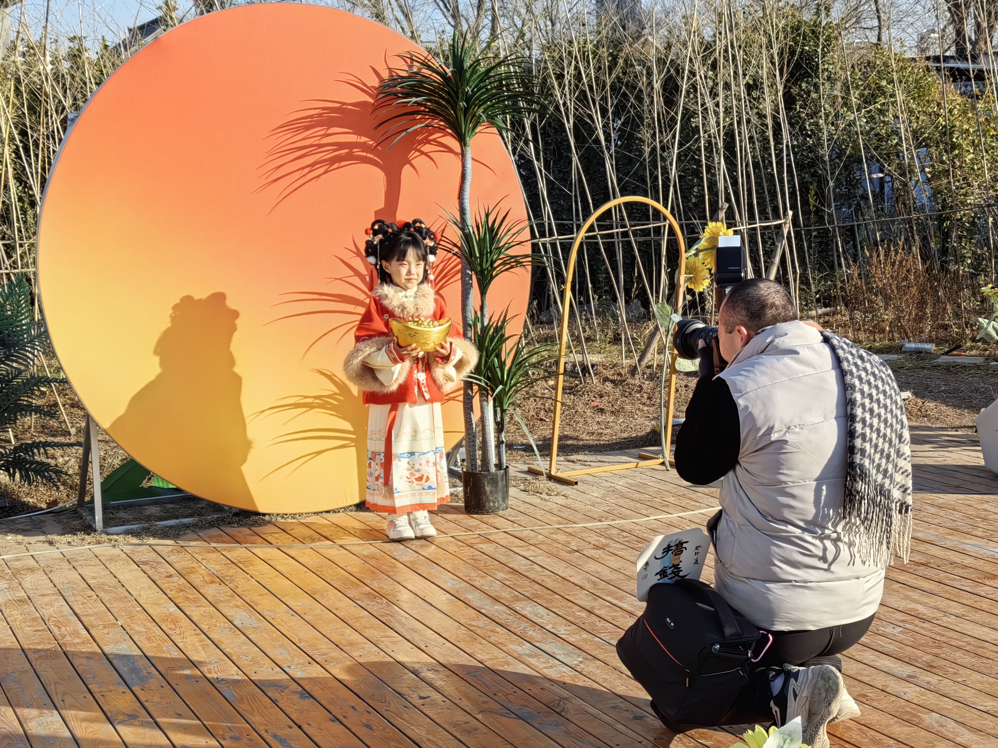 黃河大集、非遺市集、文化市集，吸引很多市民和游客前來游玩打卡。